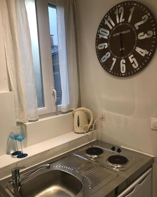 Habitation Cassiopee Apartment Paris Exterior photo
